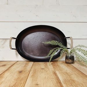 Threshold Accents - 🏡 Threshold Farmhouse Metal Serving Tray Threshold Accents - 🏡 Threshold Farmhouse Metal Serving Tray